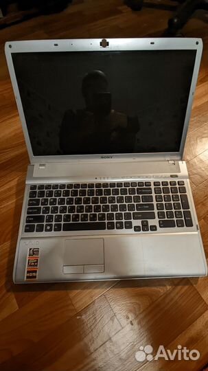 Ноутбук Sony vaio i3