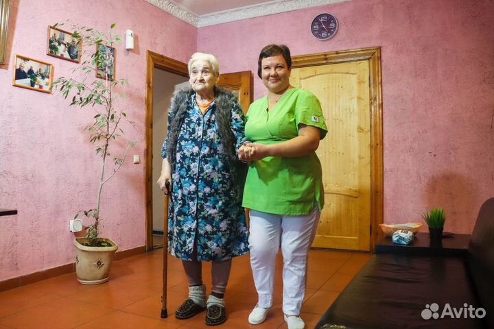 Уход за пожилыми людьми. Пансионат. Сиделка