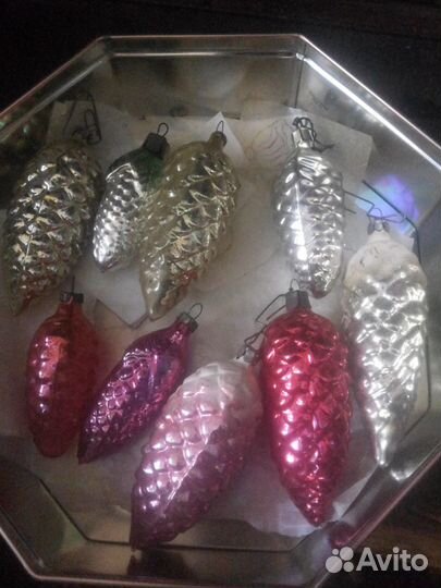 Советские ёлочные игрушки-шишки