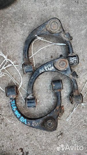 Рычаг правый Toyota Land Cruiser