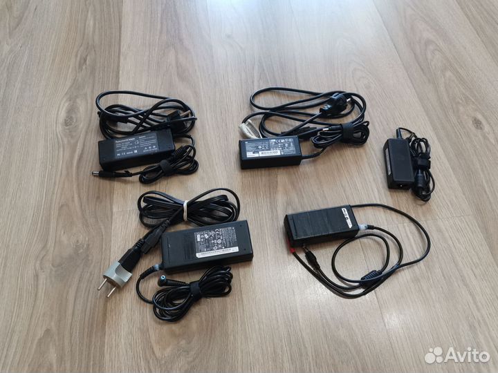 Блоки питания для ноутбуков Acer, HP