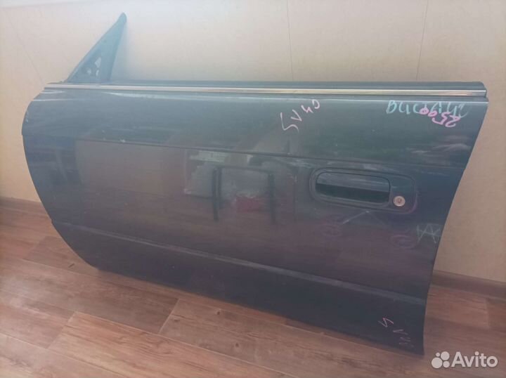 Дверь левая передняя toyota vista sv40