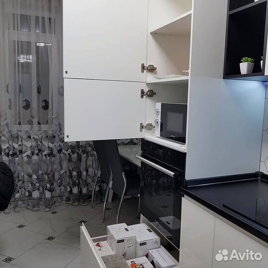 Кухонный гарнитур на заказ. В любом стиле