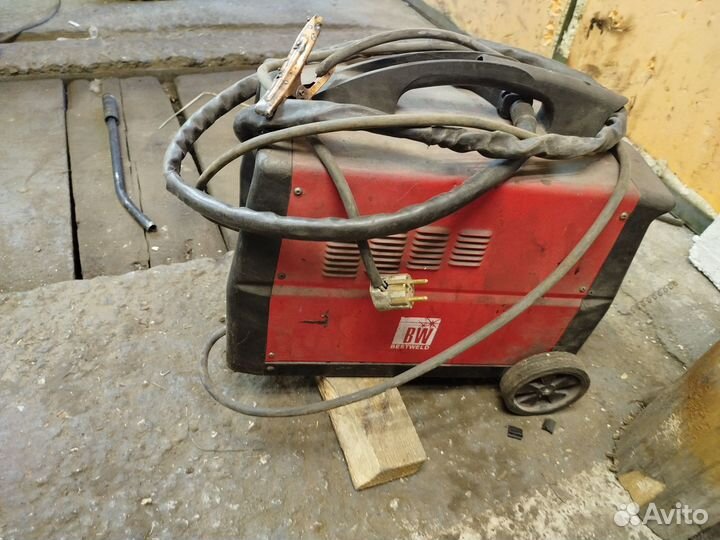 Сварочный полуавтомат