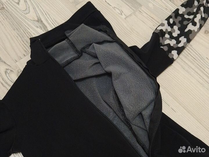 Конькобежный костюм 140 размера