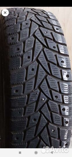 Dunlop SP Winter Ice 02 175/65 R15 88T