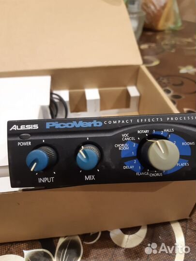 Alesis PicoVerb процессор эфектов