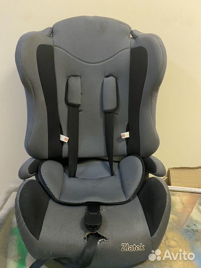 Автокресло zlatek