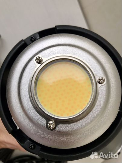 Viltrox Weeylite Ninja 400 (2500-8500k)