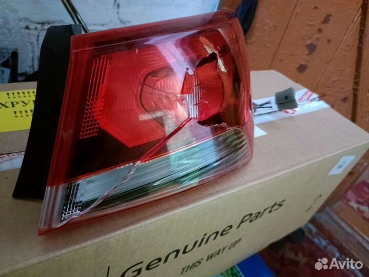 Задняя правая фара Solaris 2, 92402H5000