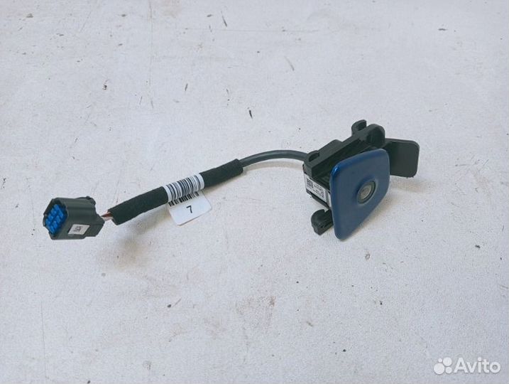 Камера задняя Hyundai Elantra 6 2018-2020