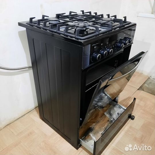 Газовая плита с электрической духовкой