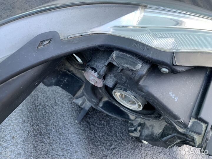 Фара левая toyota camry 50