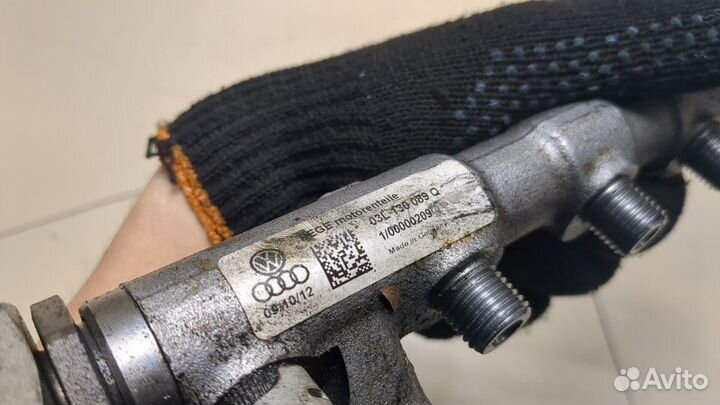 Рампа топливная Audi Q5, 2012