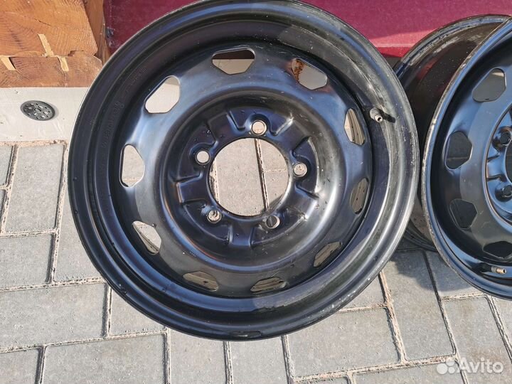 Штампованные диски на УАЗ r16
