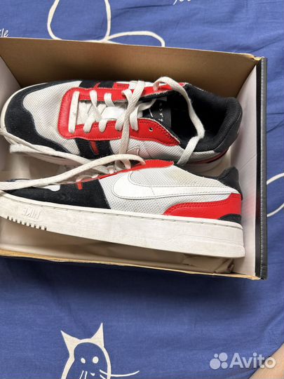 Кроссовки nike