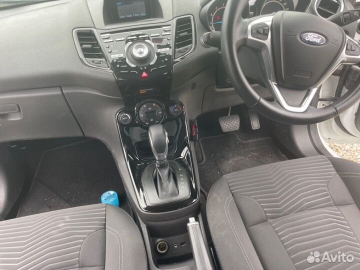 В разборе Ford Fiesta (CB1) 2014г. 1,0л