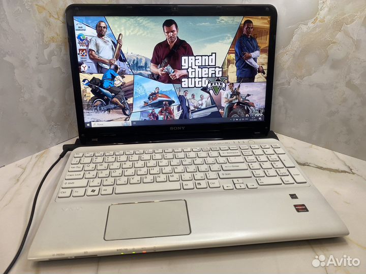 Игровой ноутбук Sony i7/8Gb/SSD+HHD