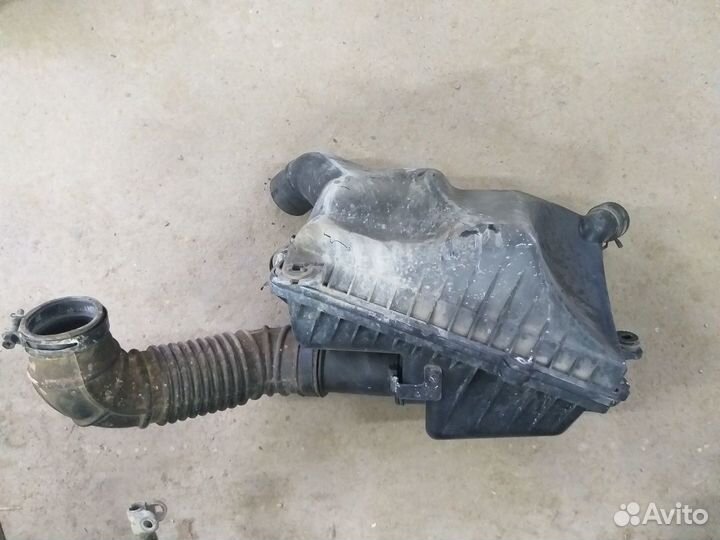 Корпус воздушного фильтра KIA Spectra киа спектра