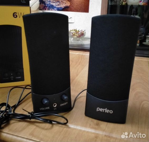 Компьтерные наушники, колонки,микрафон,И так далее