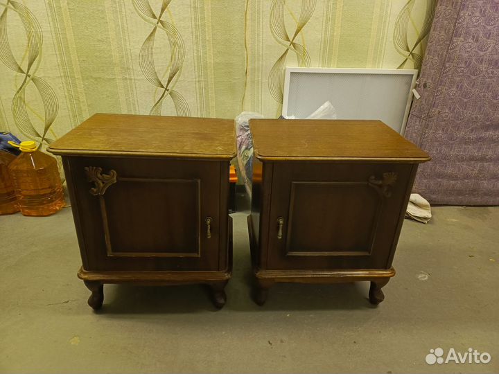 Винтажная тумба прикроватная