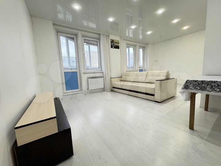 2-к. квартира, 70 м², 9/17 эт.