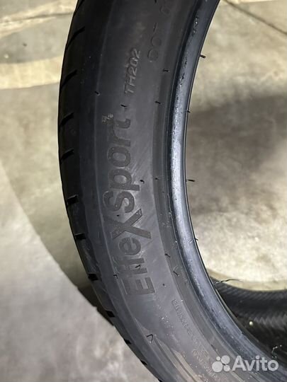 Triangle EffeXSport TH202 245/40 R19 98Y