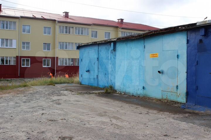 Гараж, > 30 м²