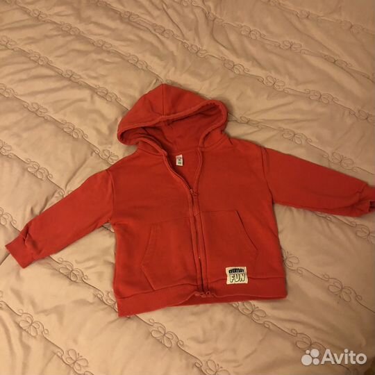 Продам толстовку детскую