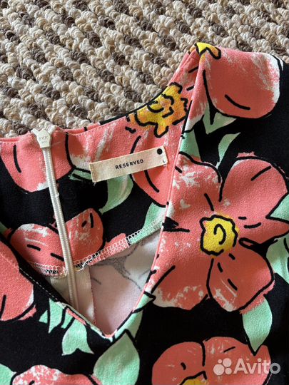 Reserved платье женское L