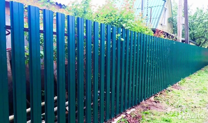 Забор из евроштакетника качественно качественно
