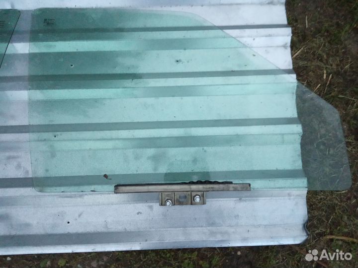 Боковые стекла ваз 2114