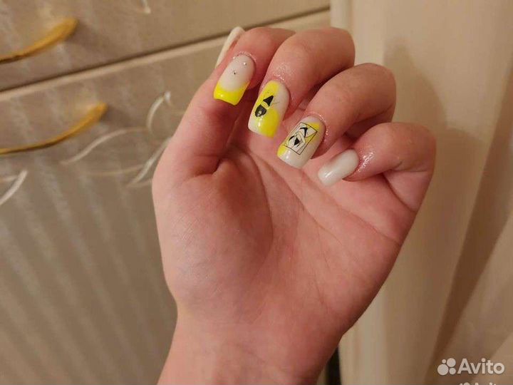 Маникюр с выездом на дом