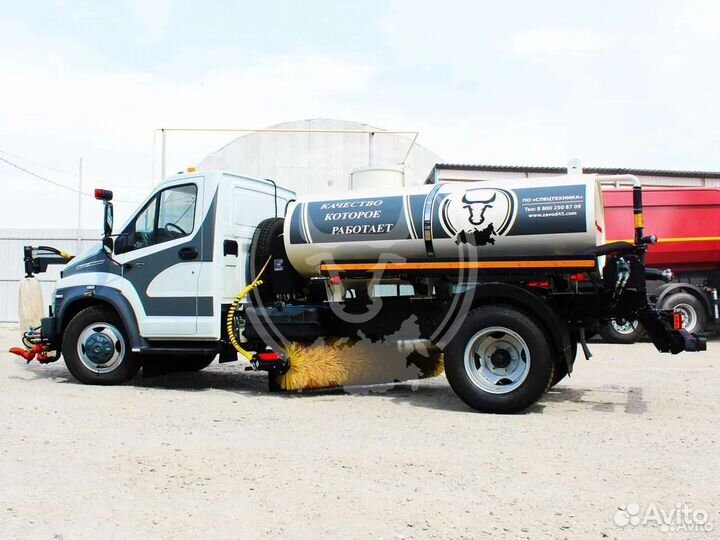 Поливомоечная машина газ next