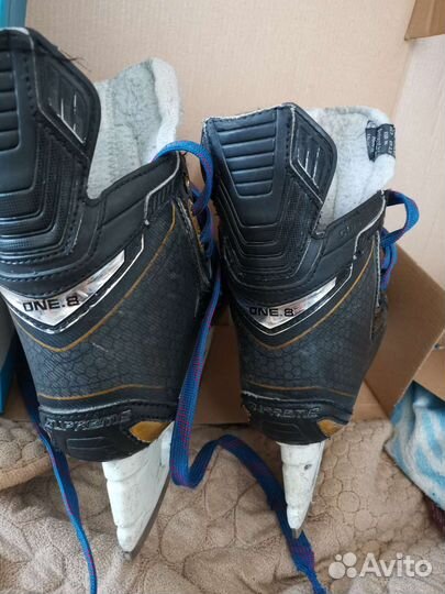 Коньки хоккейные Bauer Supreme ONE 8 (Б/У) р.35
