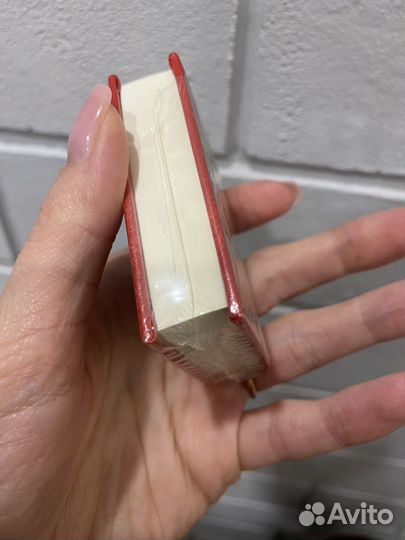 Книги в миниатюре
