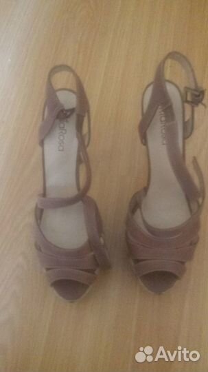 Босоножки новые р.38