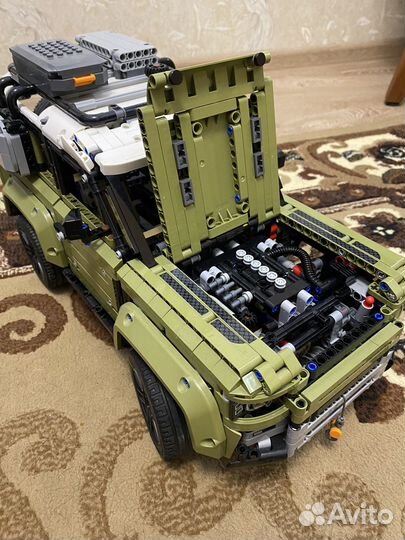 Lego technic 42110 / Land Rover Defender Оригинал