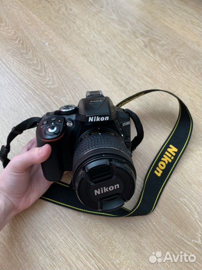 Зеркальный фотоаппарат Nikon
