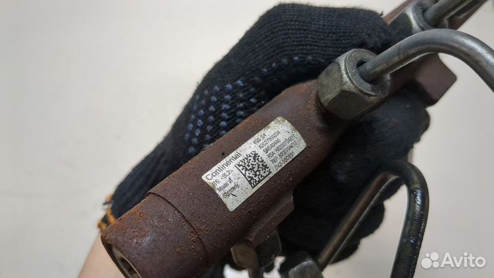 Рампа (рейка) топливная Renault Megane 3 2009, 201