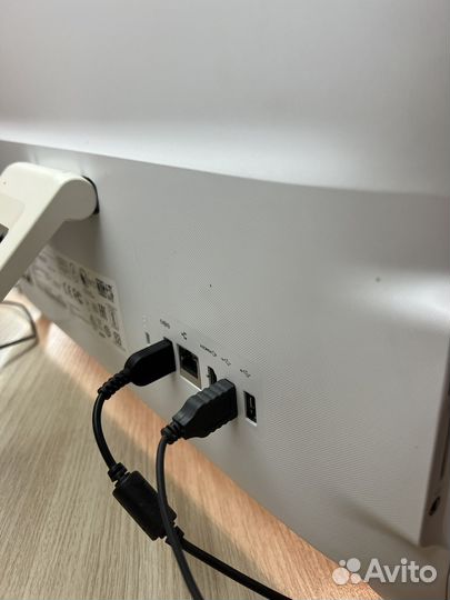 Lenovo моноблок белый