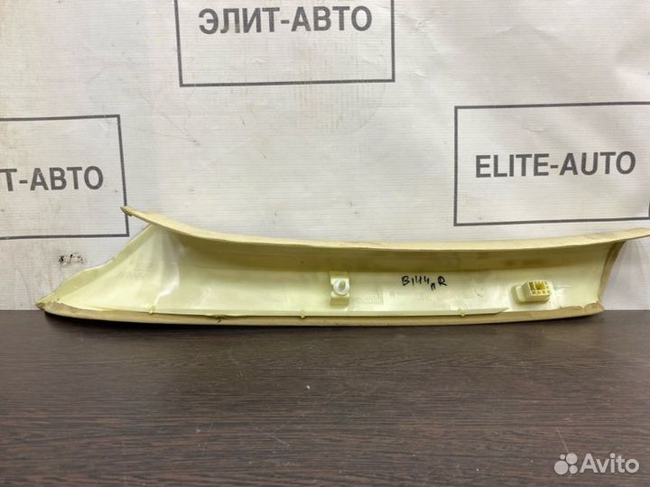 Обшивка стойки лобового стекла правая Bmw 7 E66
