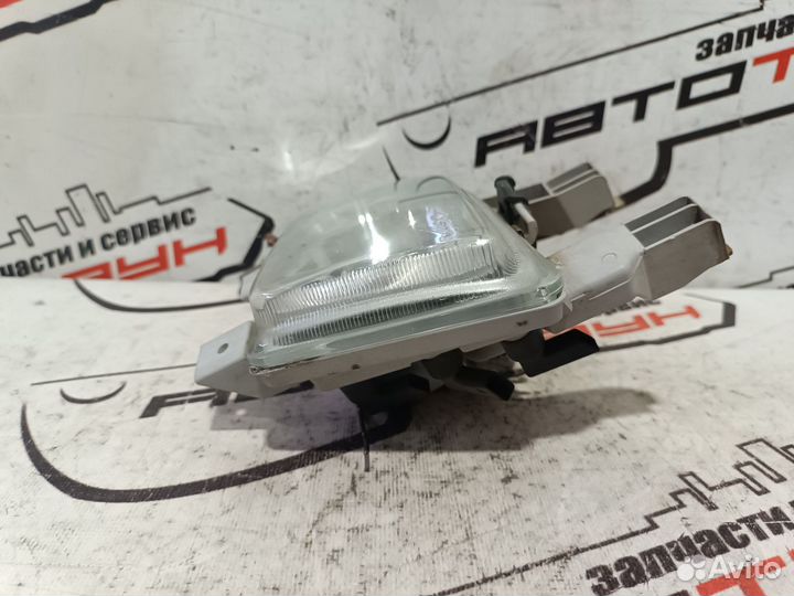 Туманка mazda ford 323 bongo friendee familia freda premacy BJ BJ3P BJ5P. CP8W cpew SG5W SGE3 sgew S