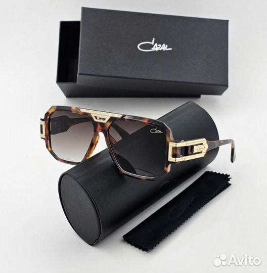 Солнцезащитные очки Cazal