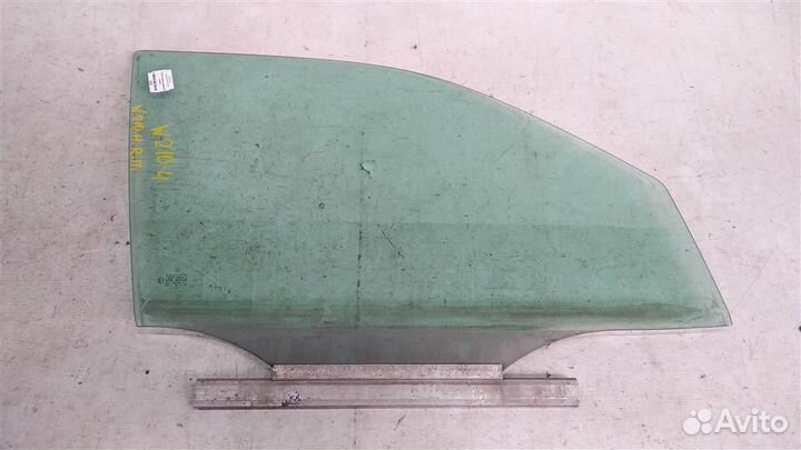 Стекло двери передней правой mersedesbenz W210 E