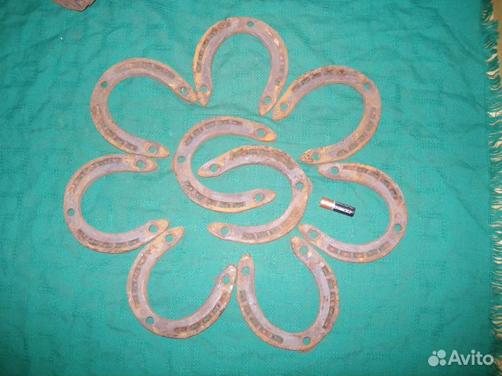 Подкова старинная лошадиная подковы трензель удила