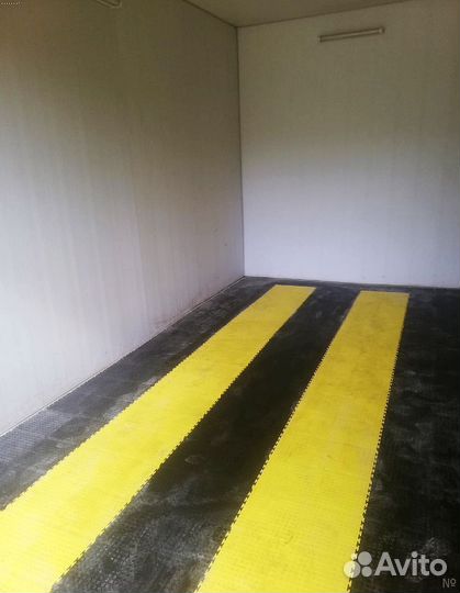 Модульное напольное покрытие для гаража