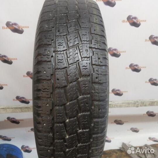 Hankook Zovac HP W401 215/70 R14