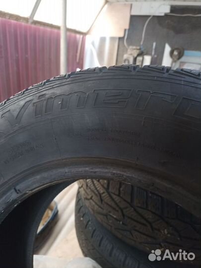 BCT JB43 215/70 R16 100H