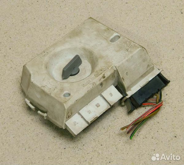 Плата фонаря заднего правого Audi 80 B3